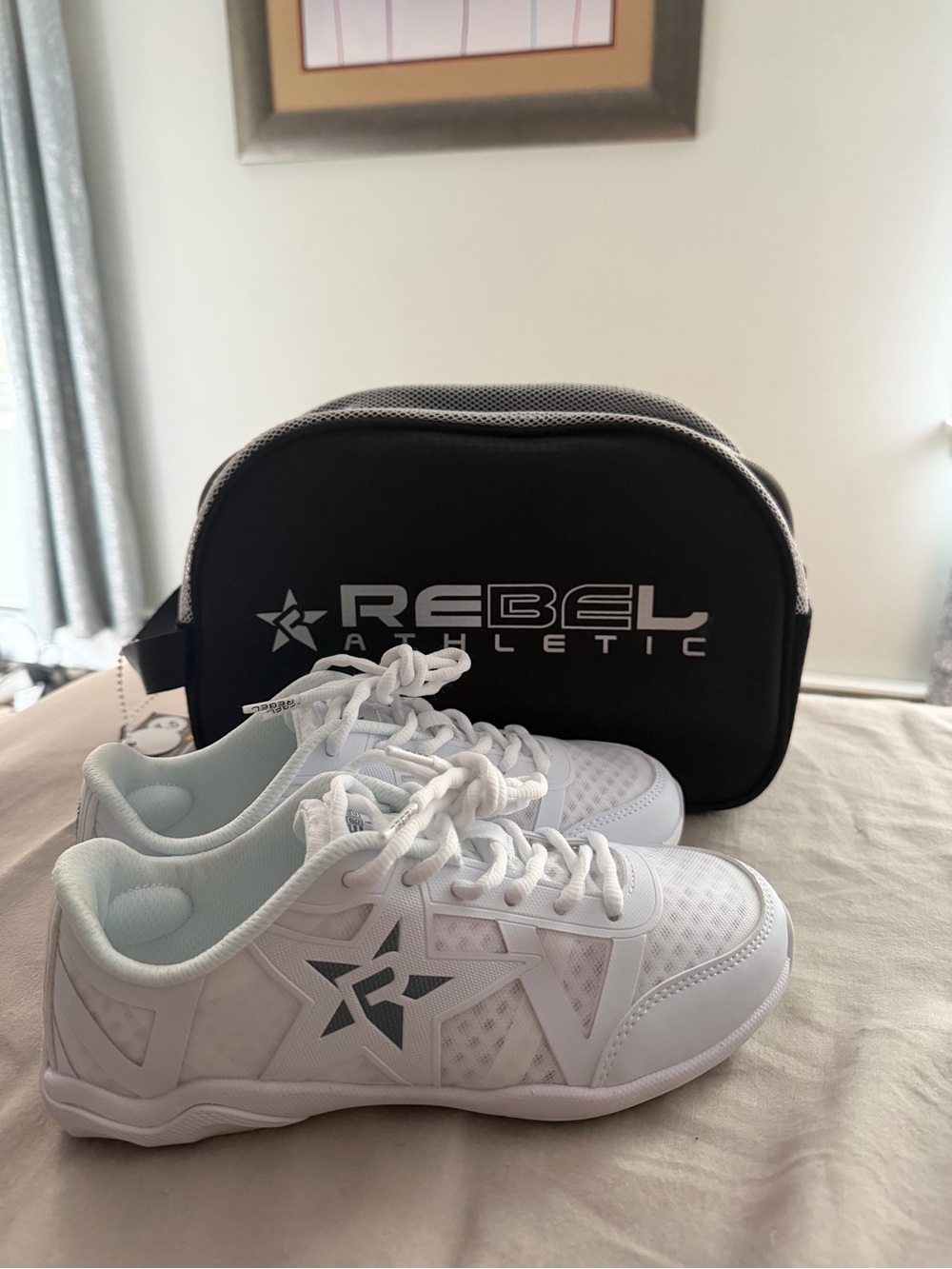 Rebel Ruthless cheer shoes 4.5